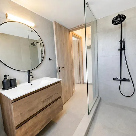 & Sea 401 Modern 2br In Appartamento
