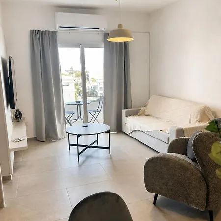 & Sea 401 Modern 2br In Paphos